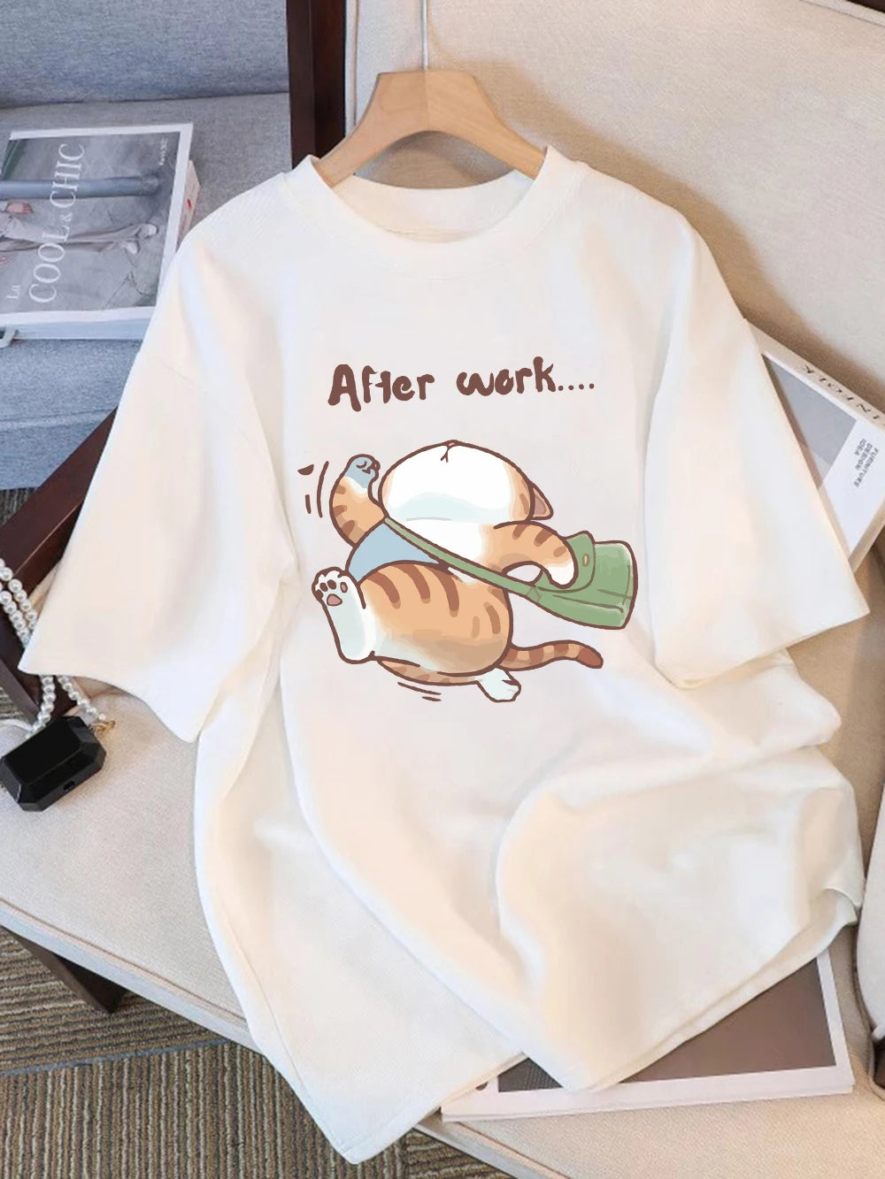 Patexy™ Women T-Shirt Cotton Summer the Cat That Always Wants to Sleep