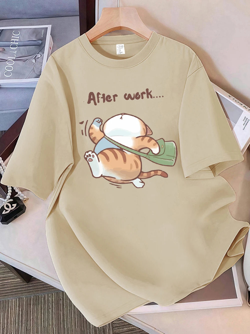 Patexy™ Women T-Shirt Cotton Summer the Cat That Always Wants to Sleep